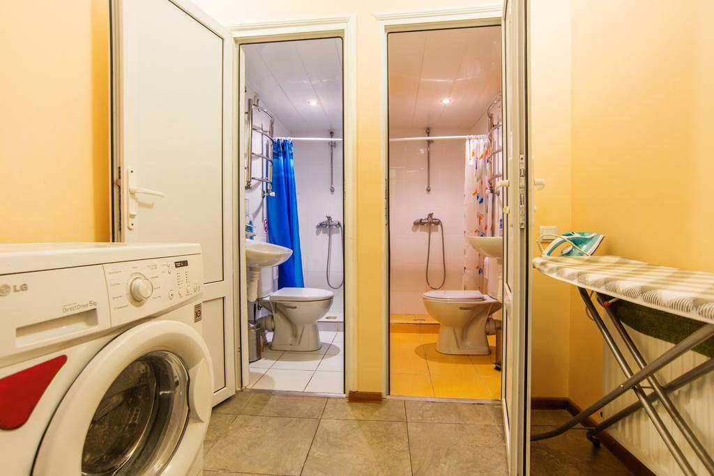 Hostel Berloga 敖德萨 外观 照片